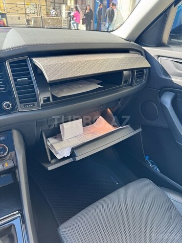 Skoda Kodiaq 2023, 28,000 km - 2.0 л - Bakı