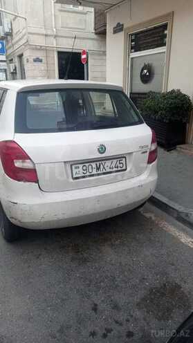 Skoda Fabia 2011, 482,000 km - 1.6 l - Bakı