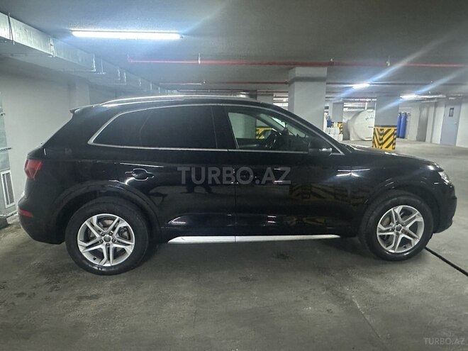 Audi Q5 2017, 150,000 km - 2.0 l - Bakı