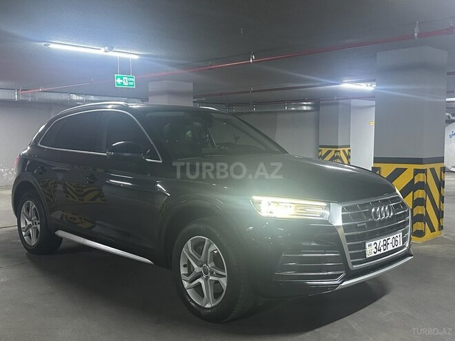 Audi Q5 2017, 150,000 km - 2.0 l - Bakı