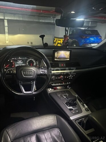 Audi Q5 2017, 150,000 km - 2.0 l - Bakı