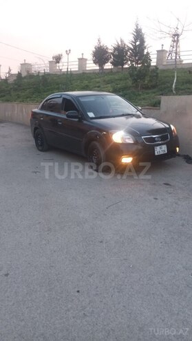 Kia Rio 2010, 445,000 km - 1.4 л - Bakı