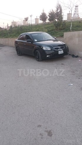 Kia Rio 2010, 445,000 km - 1.4 л - Bakı