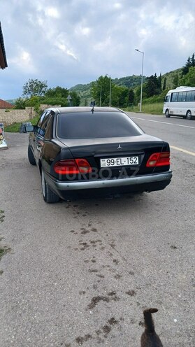 Mercedes E 220 d 1998, 99,999 km - 2.2 л - Şamaxı