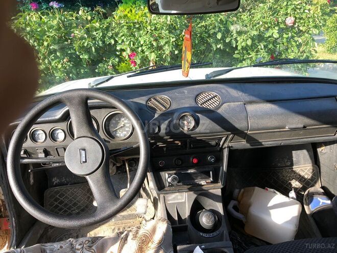 LADA (VAZ) 2106 1986, 99,999 km - 1.3 l - Salyan