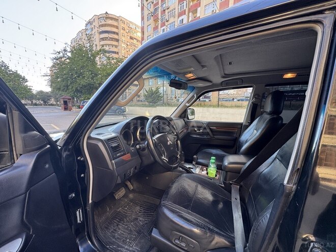 Mitsubishi Pajero 2007, 204,000 km - 3.0 l - Bakı