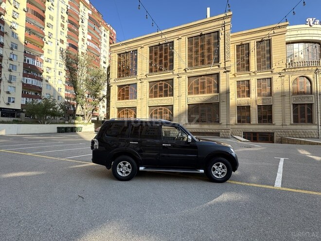 Mitsubishi Pajero 2007, 204,000 km - 3.0 l - Bakı