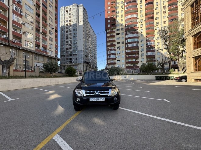 Mitsubishi Pajero 2007, 204,000 km - 3.0 l - Bakı