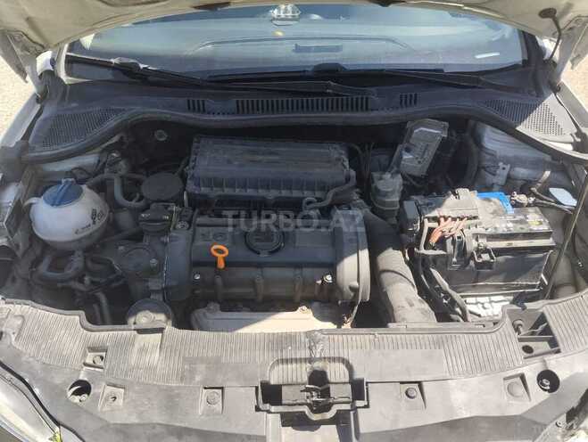 SEAT Ibiza-10