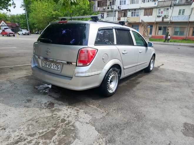 Opel Astra 2006, 150,000 km - 1.4 l - Mingəçevir