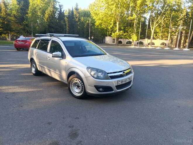 Opel Astra 2006, 150,000 km - 1.4 l - Mingəçevir