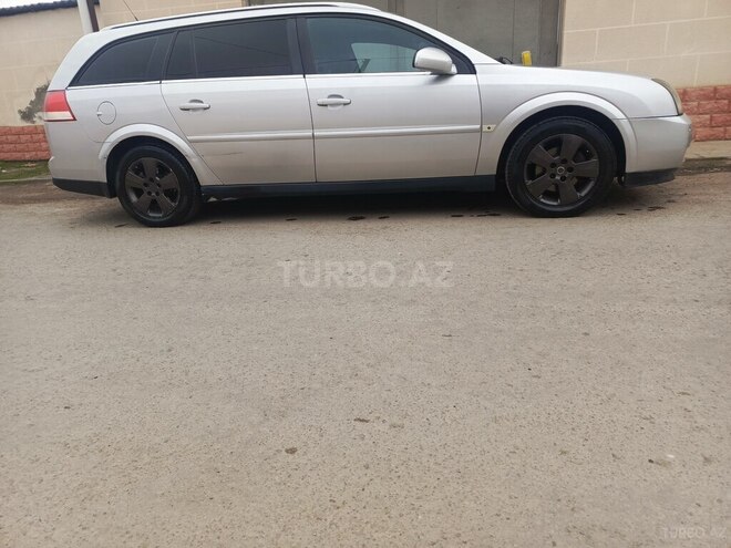 Opel Vectra 2004, 470,000 km - 1.9 l - Tovuz