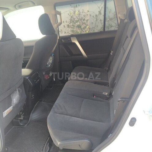Toyota Land Cruiser Prado 2018, 97,000 km - 2.7 л - Bakı