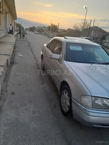 Mercedes C 180 1996, 250,000 km - 1.8 л - Yevlax