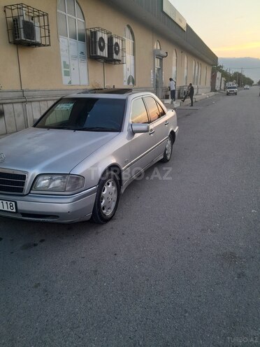 Mercedes C 180 1996, 250,000 km - 1.8 л - Yevlax