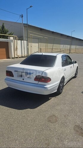 Mercedes E 220 d 1997, 454,000 km - 2.2 l - Bakı