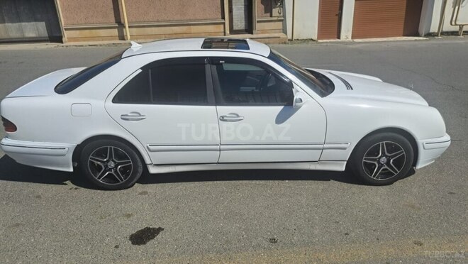 Mercedes E 220 d 1997, 454,000 km - 2.2 l - Bakı