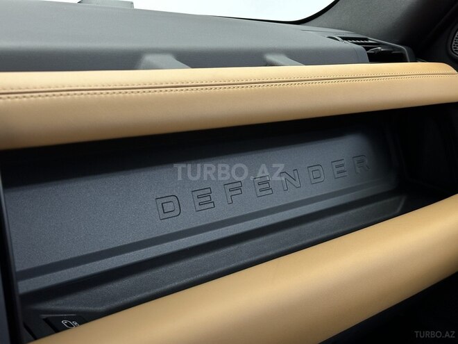 Land Rover Defender 2023, 15,000 km - 3.0 l - Bakı