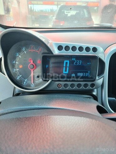 Chevrolet Aveo-6
