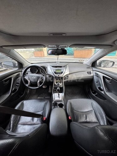 Hyundai Elantra 2013, 200,000 km - 1.8 л - Bakı