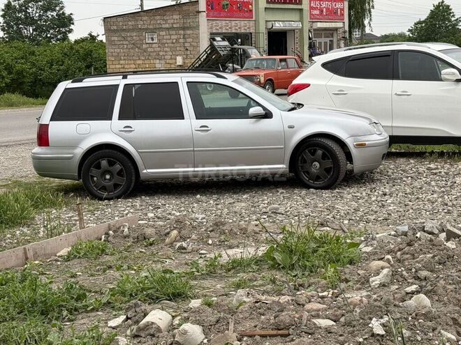 Volkswagen Jetta 2001, 258,478 km - 2.0 l - Xaçmaz