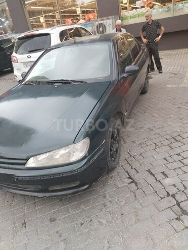Peugeot  1998, 350,000 km - 1.8 l - Bakı