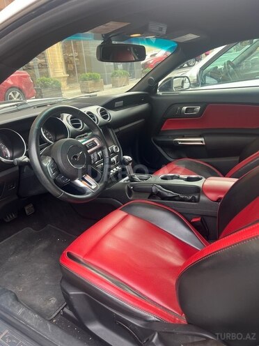 Ford Mustang 2019, 80,000 km - 2.3 л - Bakı