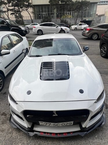 Ford Mustang 2019, 80,000 km - 2.3 л - Bakı