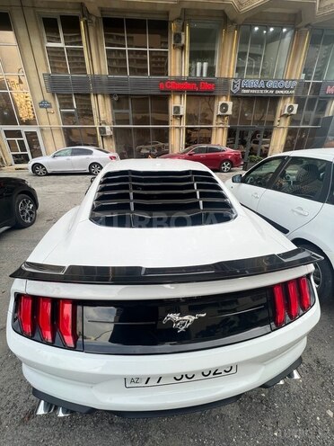 Ford Mustang 2019, 80,000 km - 2.3 л - Bakı