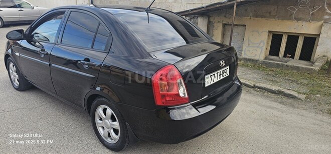 Hyundai Accent 2007, 250,000 km - 1.6 l - Quba