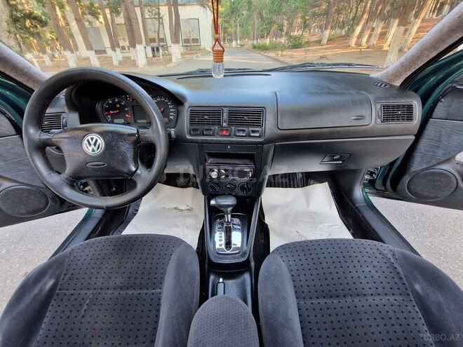 Volkswagen Golf 1999, 234,581 km - 1.6 l - Sumqayıt