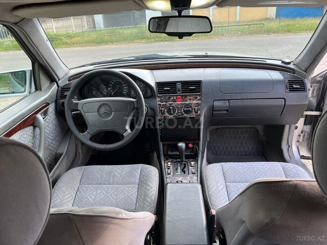 Mercedes C 280 1995, 452,040 km - 2.8 л - Lənkəran