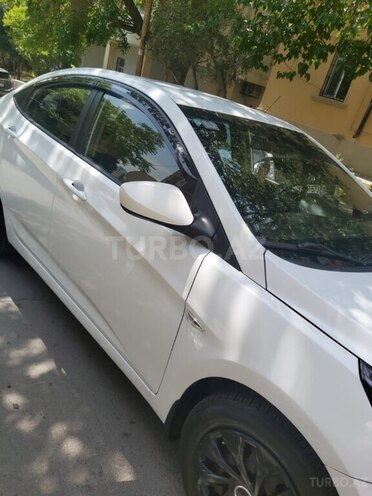 Hyundai Accent 2013, 140,000 km - 1.6 l - Zaqatala
