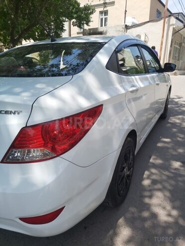 Hyundai Accent 2013, 140,000 km - 1.6 l - Zaqatala