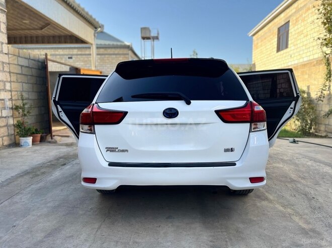 Toyota Corolla Fielder 2017, 180,000 km - 1.5 л - Bakı