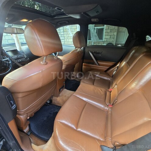 Infiniti FX35 2003, 225,000 km - 3.5 l - Quba