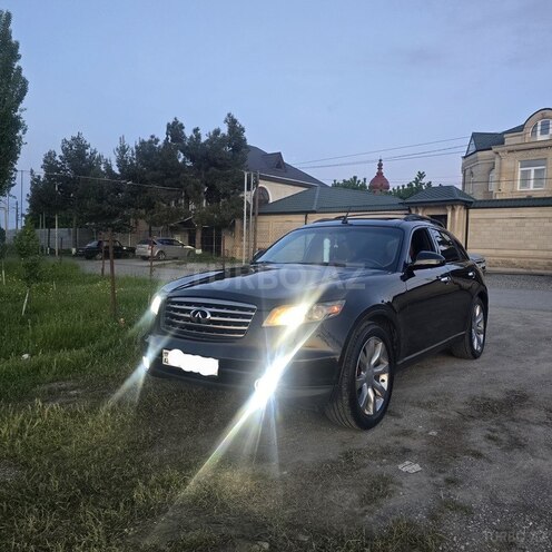 Infiniti FX35 2003, 225,000 km - 3.5 l - Quba