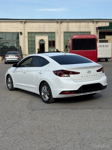 Hyundai Elantra 2020, 106,000 km - 2.0 l - Bakı