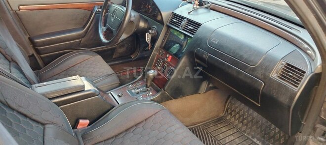Mercedes C 180 1995, 402,521 km - 1.8 л - Bakı