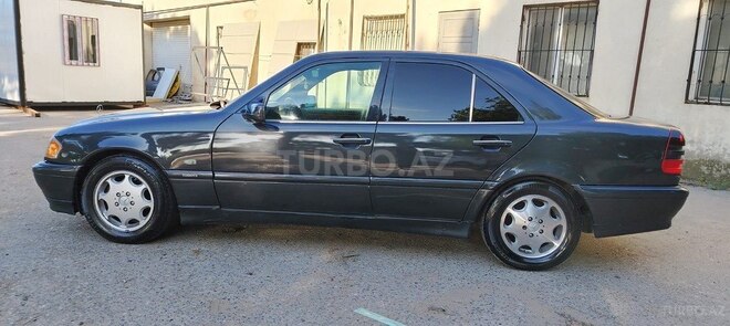 Mercedes C 180 1995, 402,521 km - 1.8 л - Bakı