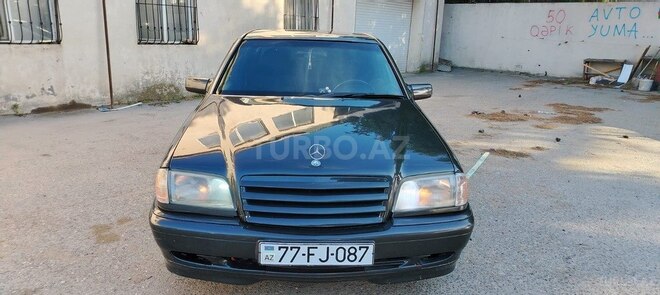 Mercedes C 180 1995, 402,521 km - 1.8 л - Bakı