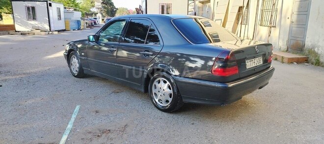 Mercedes C 180 1995, 402,521 km - 1.8 л - Bakı