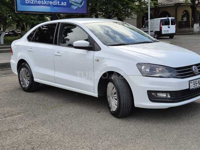 Volkswagen Polo 2015, 289,300 km - 1.6 l - Lənkəran