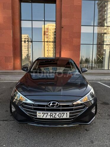 Hyundai Elantra 2019, 193,400 km - 2.0 l - Bakı