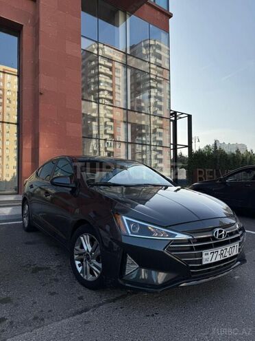 Hyundai Elantra 2019, 193,400 km - 2.0 l - Bakı
