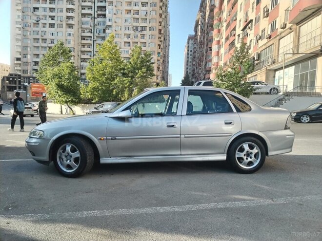 Opel Vectra 1999, 317,000 km - 1.8 l - Bakı