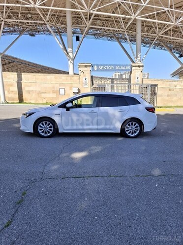 Toyota Corolla 2019, 68,000 km - 1.8 л - Bakı