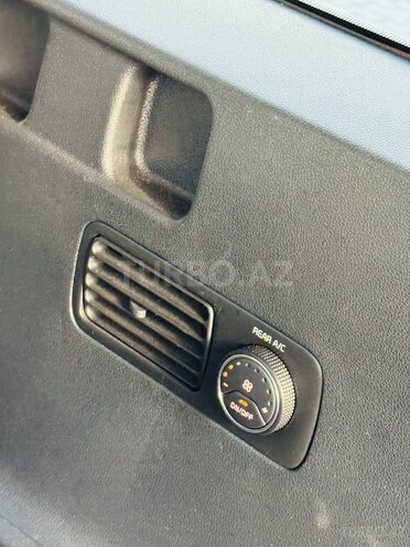 Kia Sorento-9