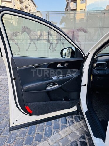 Kia Sorento-10