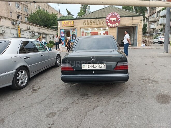 Mercedes E 230 1991, 380,000 km - 2.3 l - Bakı